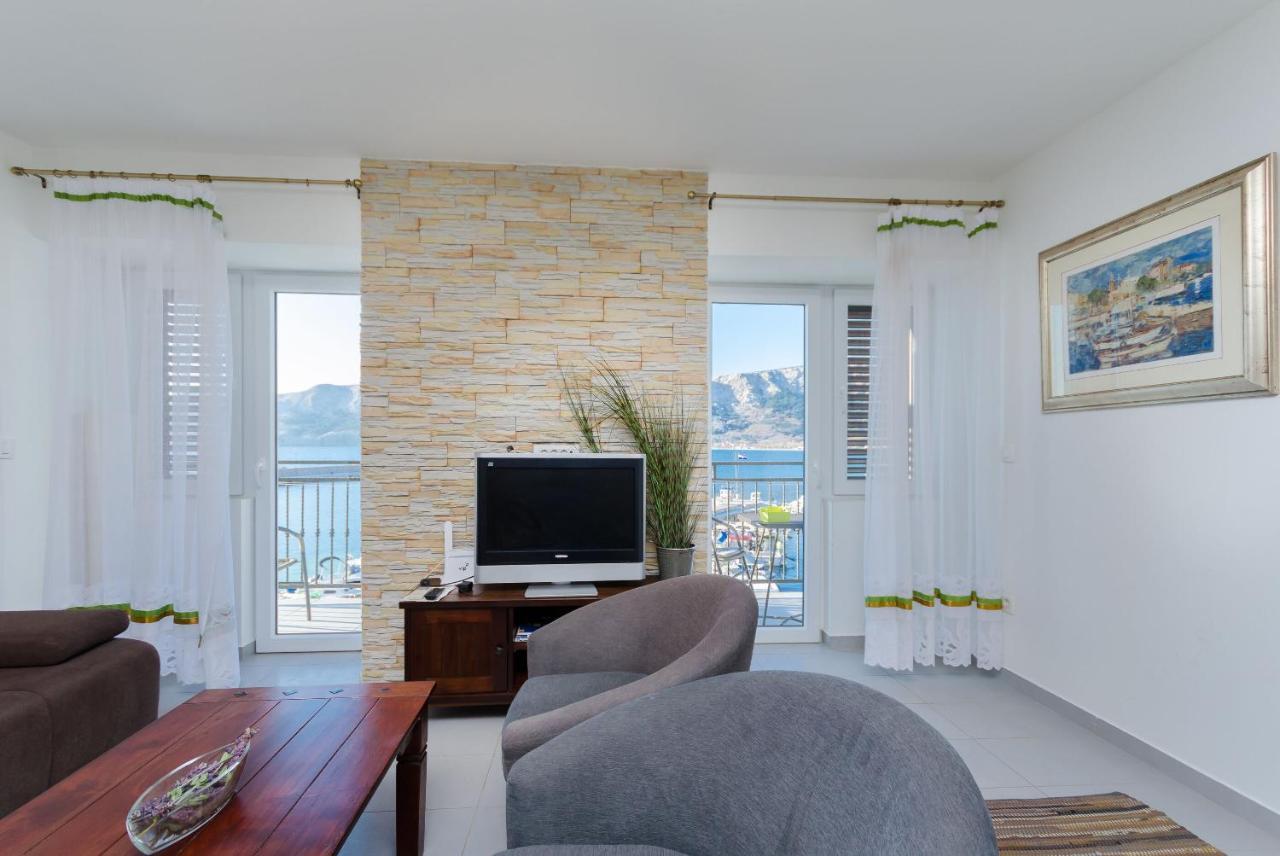 Apartment Jasna By The Sea Baška Exterior foto
